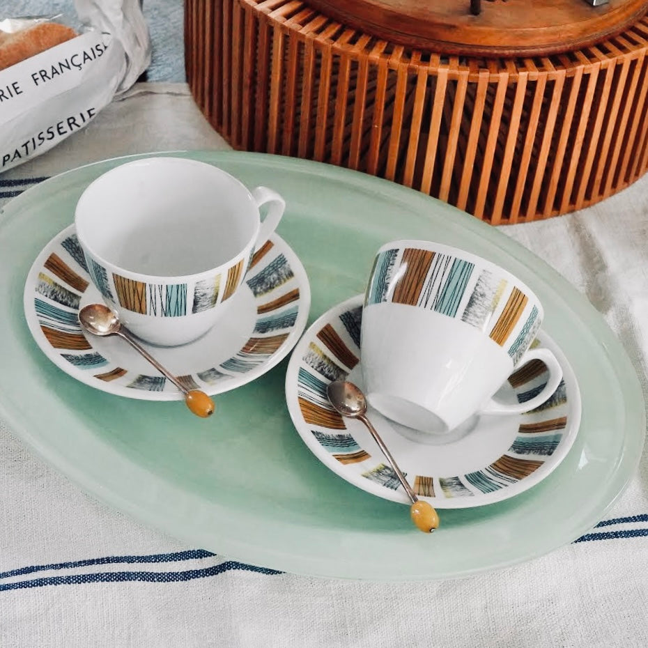 Royal Doulton Cup & Saucer / 英国 ロイヤルドルトン カップ＆ソーサー２客セット (Frost Pine) –  thepostoffice.jp