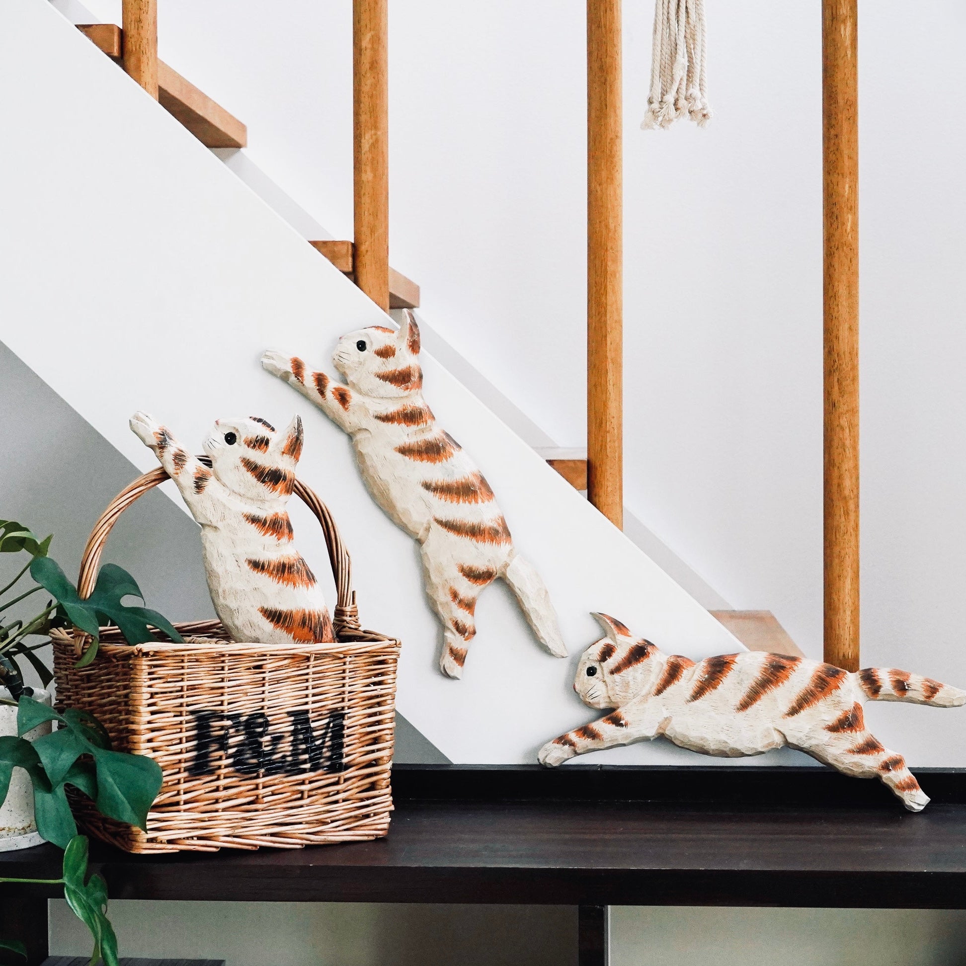 The Post Office Shop - Vintage & Homeware / ヴィンテージ