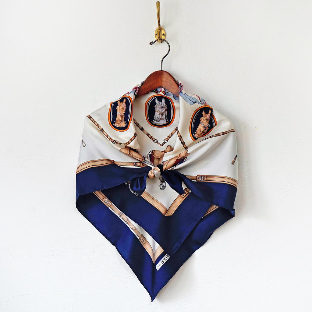 セリーヌCELINE90sイタリア製ヴィンテージシルクスカーフ88×88cm C1980s CELINE silk scarf “Champion Horses” / セリーヌ・シルク