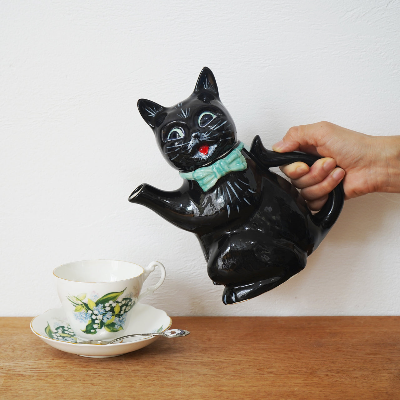 ラモちゃん✿キャラクターチャーム（ティーカップティーポット）黒猫 Black Cat Tea Pot 