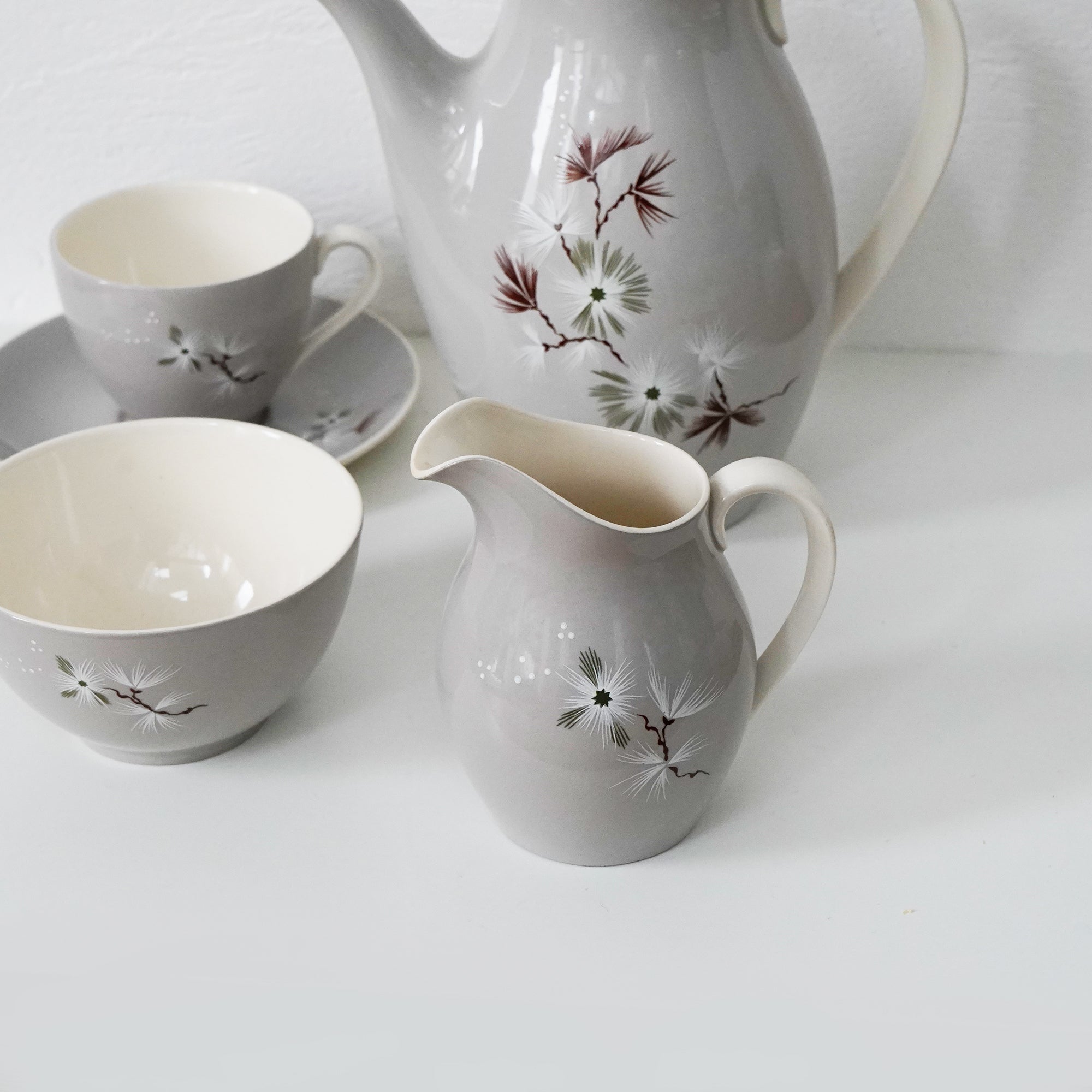 ロイヤルドルトン　セット ROYAL DOULTON (ロイヤルドルトン) カップ&ソーサー 2Pセット