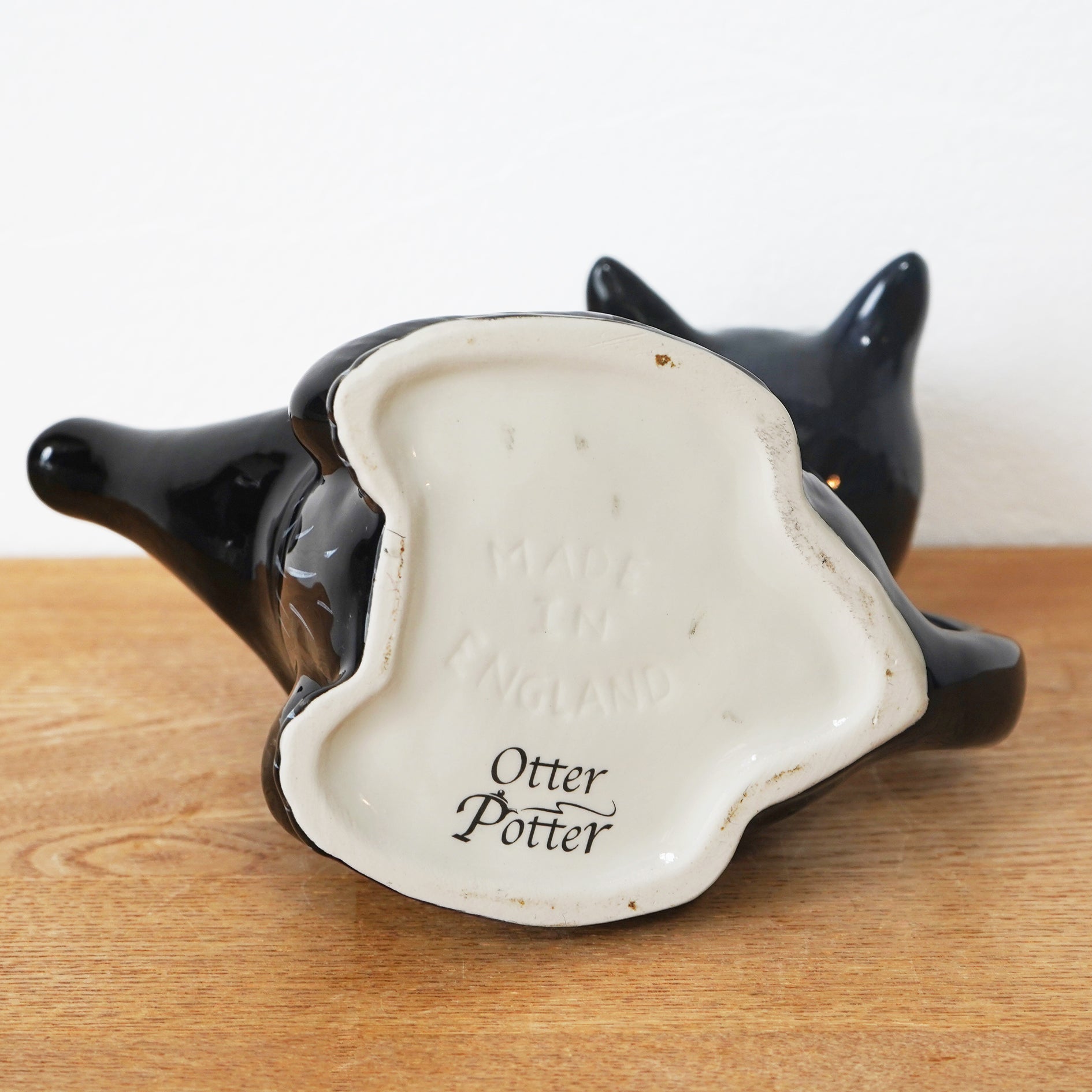 Black Cat Tea Pot 
